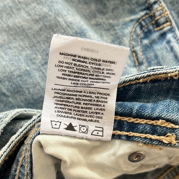 Bootlegger Light Blue Distressed Acid Wash Jean Shorts - Picture 9 of 9